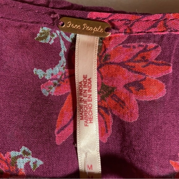 Free People Amanda Floral Print Ruffle Wrap V- Neck Top Size Medium - Picture 8 of 14